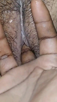 An Indian Wife Is Fingering Herself