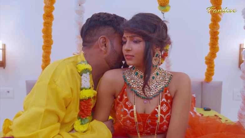 Mr Entertainer: Slim Bhabhi Enjoyed Her First Suhagrat Night and Fucked Hard