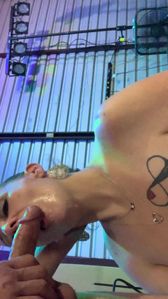 Amanda Albanese: Трахни мою спермо-шлюху в обличчя