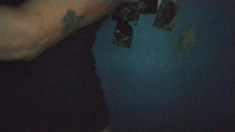 Freakshowsuckerr: Opřete mě o zeď
