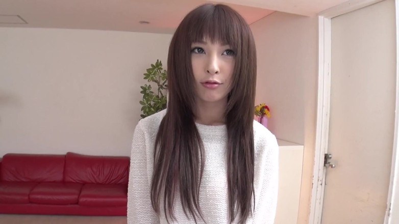 JAPAN IN LOVE: Chlupatá asijská kundička scéna-1_slim asijská brunetka si užívá velkého ptáka