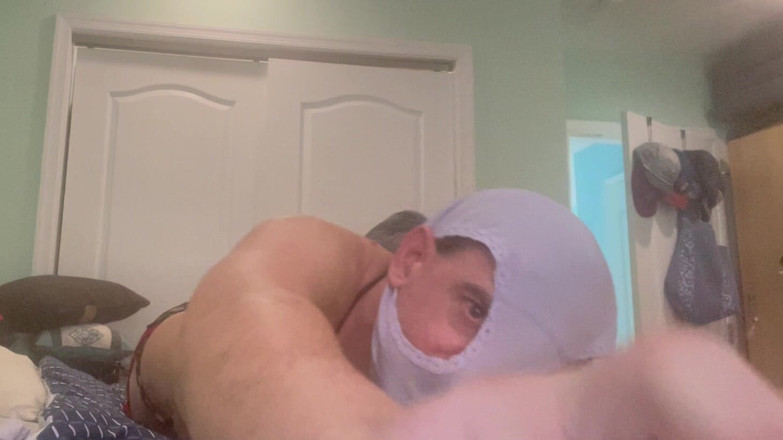 TakeMe35: Eine flasche in meinen arsch nehmen