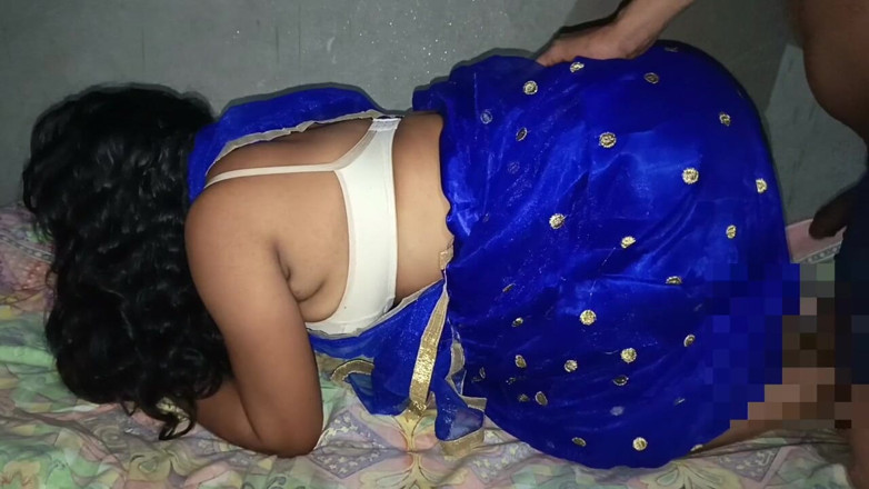Kavita69: Joven se corre dentro de mí mientras tiene sexo con...