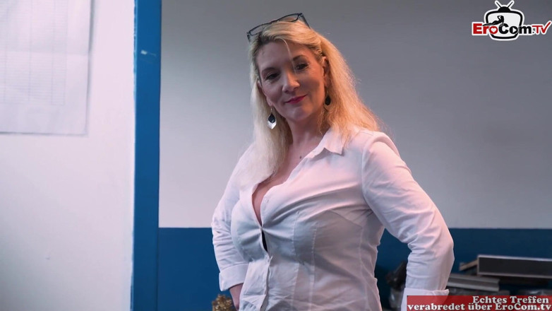 EroCom: Busty blonde milf seduces her colleague for sex at work