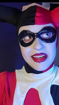Harley Quinn domina você