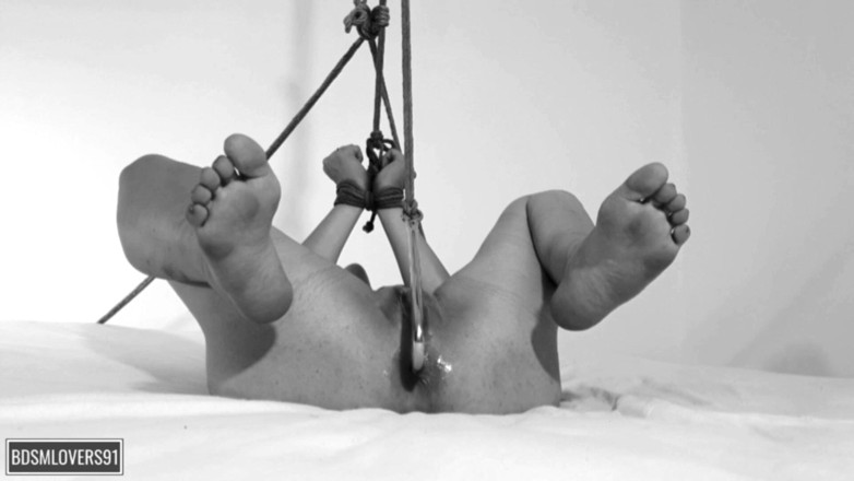 Bdsmlovers91: Oh joder! ¡Atrapé una puta en mi gancho!