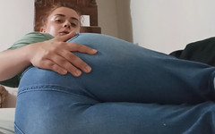 fartingclub01: Velké prdy v těsných džínách