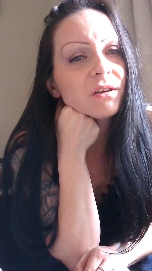 Heel Pegging POV (Raven Willow)
