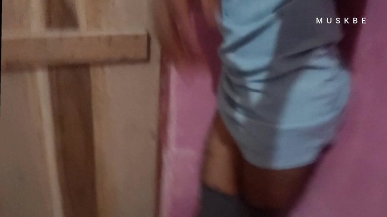 Muskbe11: 인도 마른 여자 소년 흑누나 HD 화질
