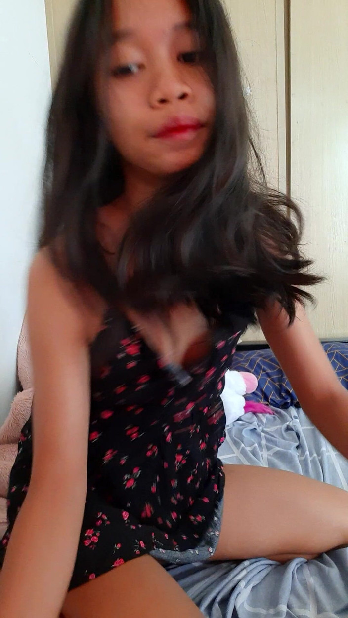 creamberryfairy: 手指张开屁股