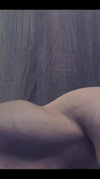 Feel That Huge Meaty Arm!