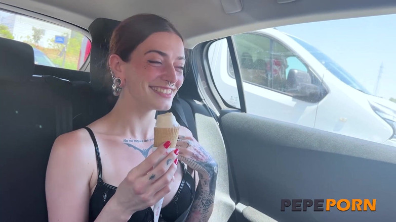 PepePorn: La Femme La Plus Morbide Dans Le Porno Fait Maison...
