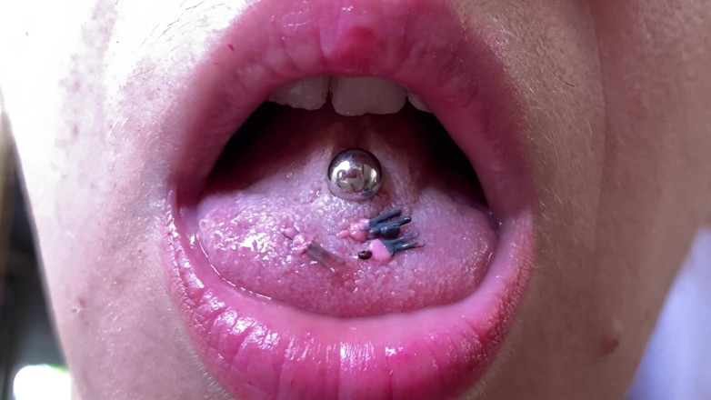 Cuteblonde666: Mondfetisj reuzes met model traint mensen extreme close-up