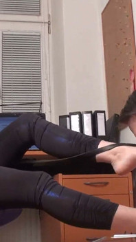 Foot worship 158 soft inviting feet