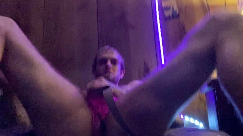 Slaveboy: Tolong lebih keras