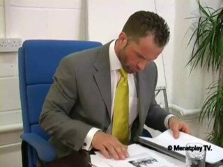 MenAtPlay: The Boardroom