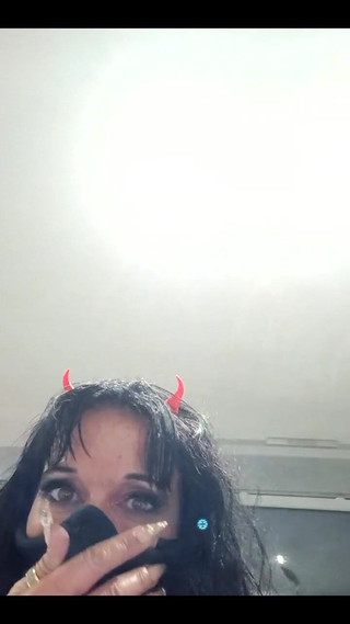 Miss Lilith D: Stream 01