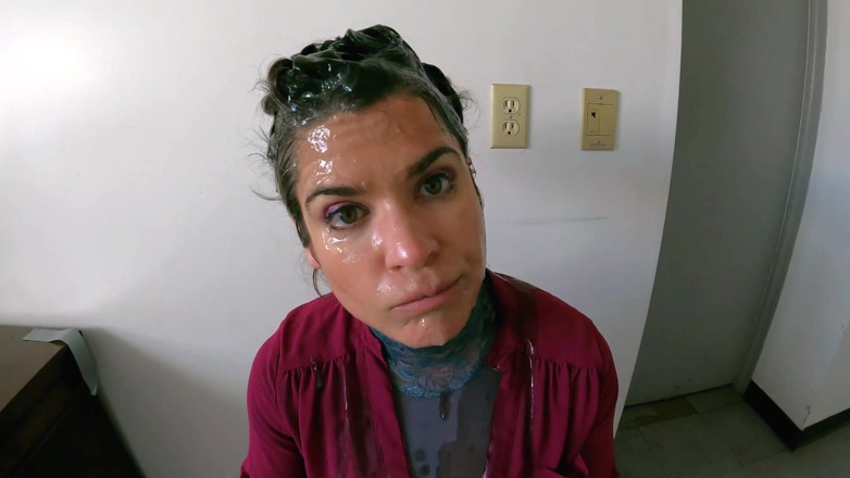 Sammi Starfish: Suck for service
