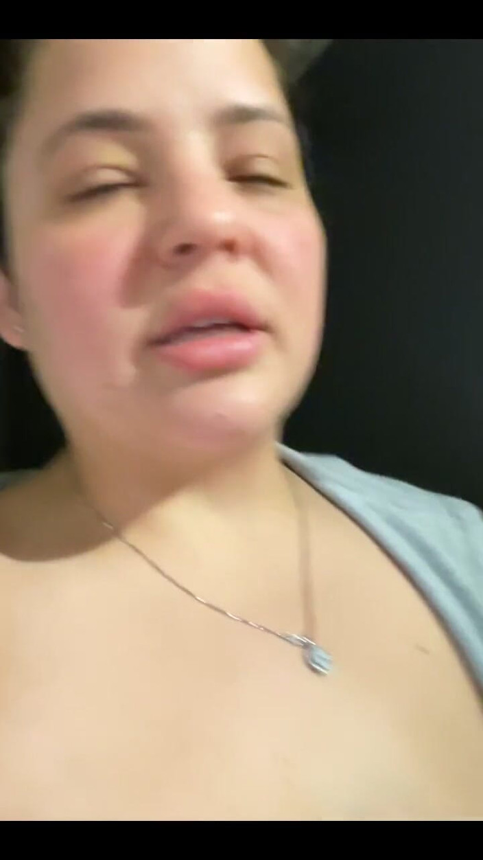 Dani Valentina: Bts: Chubby Dani Cums Hard on Live Stream