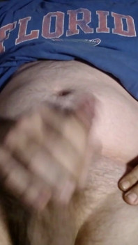 Dubesnackes Here to Masturbate My Big Little Cock