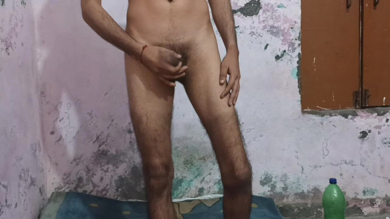 Luckky: Ensam indisk het pojke onani