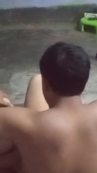 Teman wanita dengan teman lelaki tempatan bertetek besar berkongkek pagi