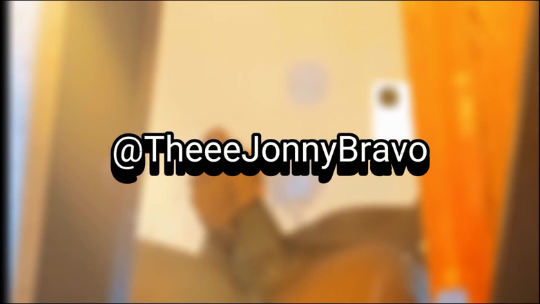 TheeeJonnyBravo: Headset Perhatian Untuk Aus! Aku berharap aku punya peralatan yang...