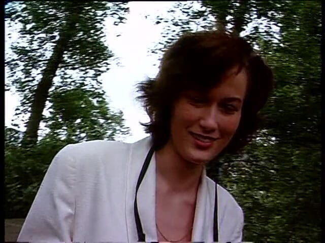 Lucky Cooch: Beautiful brunette chick at the outdoors interview