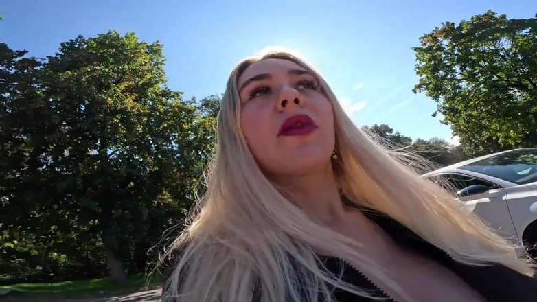 Queen_of_BDSM: Raststaetten đi tiểu!