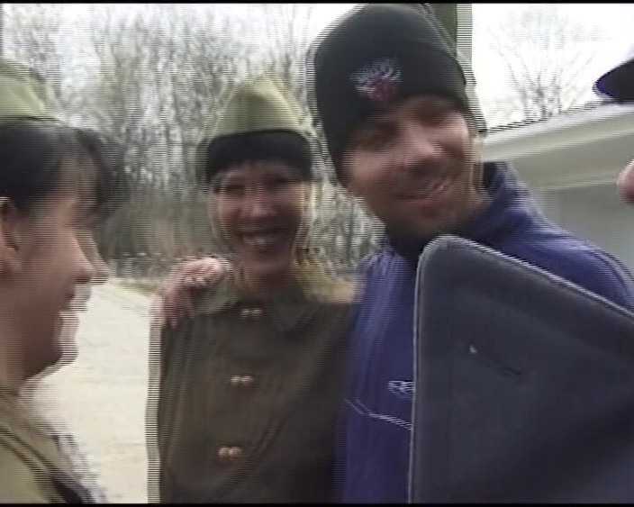 German Amateur Videos: Niemieckie solidery wysysające kilka kogutów na zewnątrz