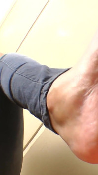 Lesbian Karateke Big Feet - Agressive and Sensational