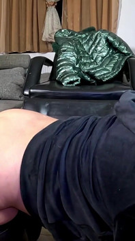 Cameltoe Tease, Velvet Hoodie i Dirty Dancing Masturbacja