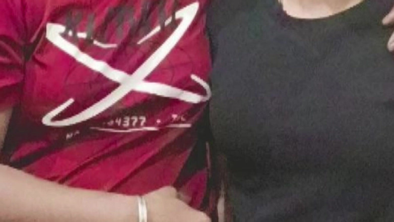 Raj pallvi: Bhabhi Ki Bhan Ki Badroom Ma Chudayi