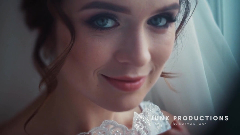 Junk Productions: Kadın kocasını aldatarak evlilik yeminini bozuyor