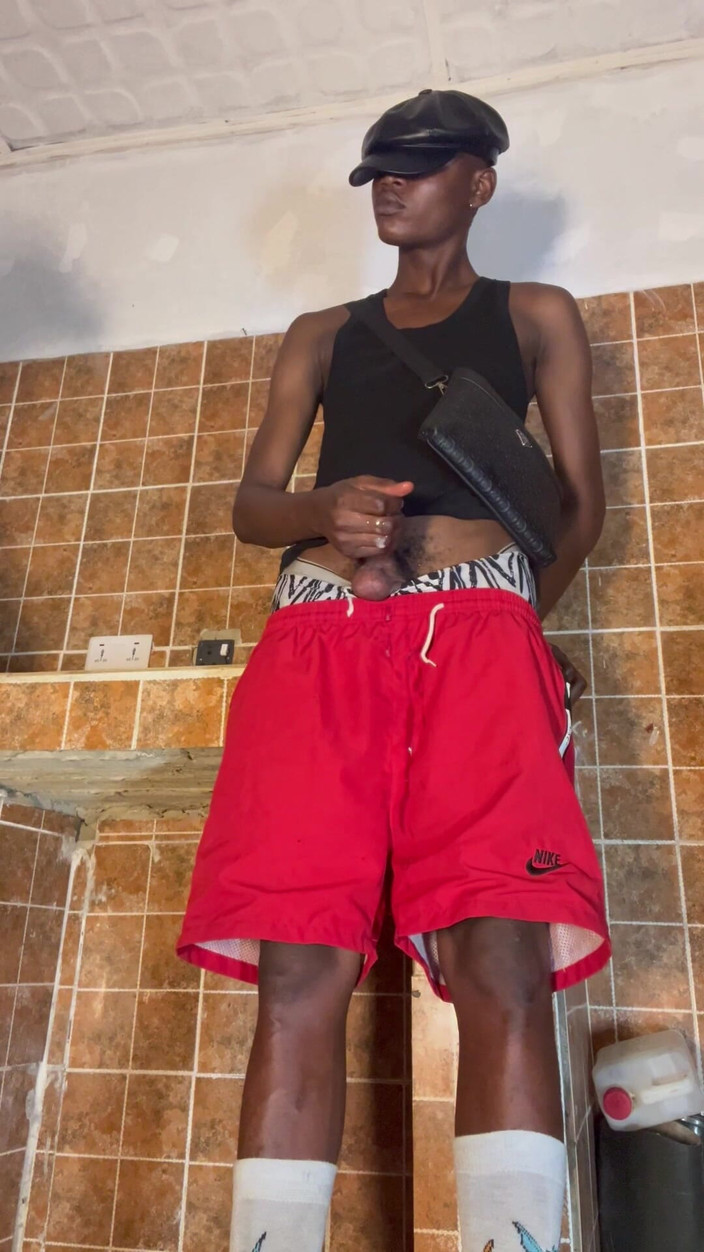 Sluttybeast&dickpolicy: Sedalam-dalamnya awak boleh menggali Stanley