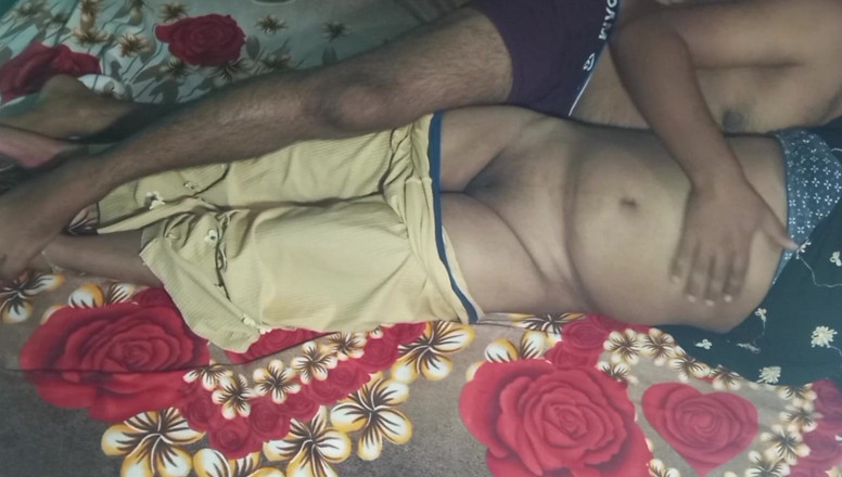 Manjushukla: Mais bonita indiana gostosa tendo romance
