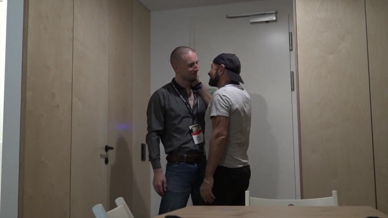 Jess Royan XXX: Jess Royan трахнул без презерватива Jazon Domenico
