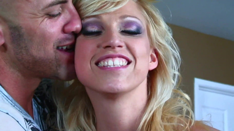 Radical: Anální zralá MILF hardcore - nadržená cougar šukání