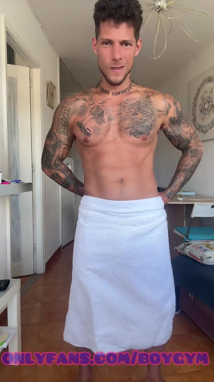 BoyGym: Překvapení s velkým pérem !! Boygym