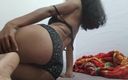 Desi Girl Fun: Дезі красива індійська тінка показує тіло 4