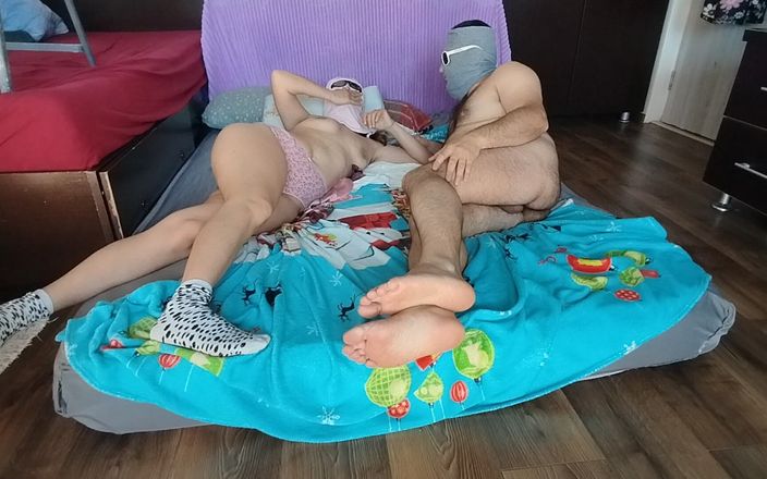 Amateur_MS: Прелюдия в спальне с парой в любительском видео.