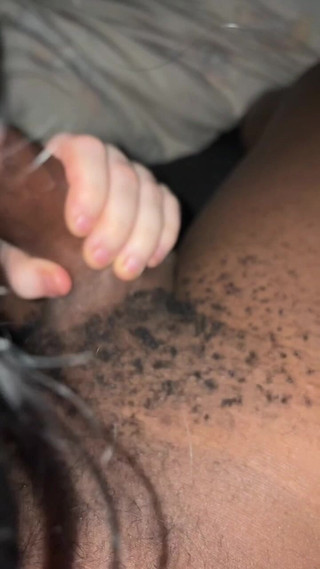 Nofaceguy09: Ma journée a commencé par sucer mon beau-père à grosse bite...