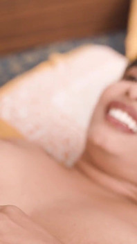 Rommance matinal com seu marido corno e com namorado, um trio indiano desi filme