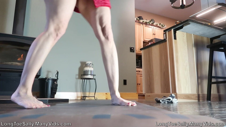 Long Toe Sally Big Buns: Tření obrovských chodidel