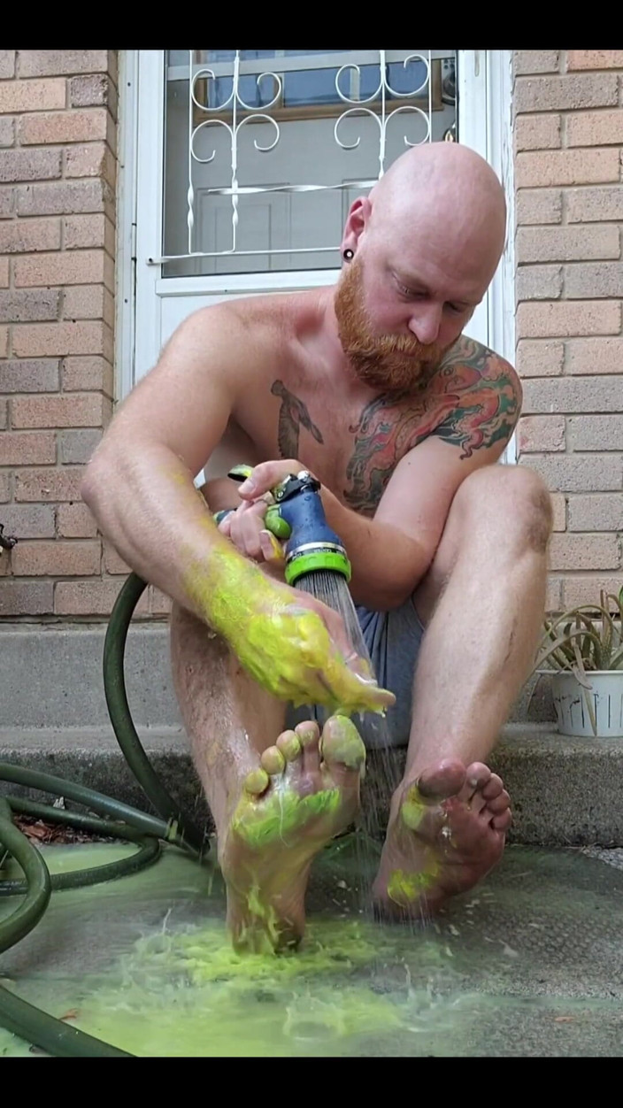 Logan Stanley: Necesitaba lavarme las manos y los pies, después de dejarme...