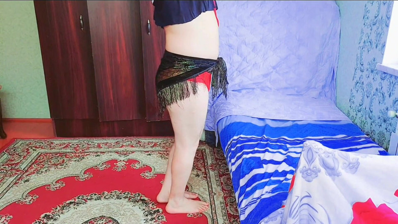 Kitty_Cross: गुलाबी रंग में सुंदर: swoon over के लिए आकर्षक क्रॉसड्रेसिंग स्टाइल!