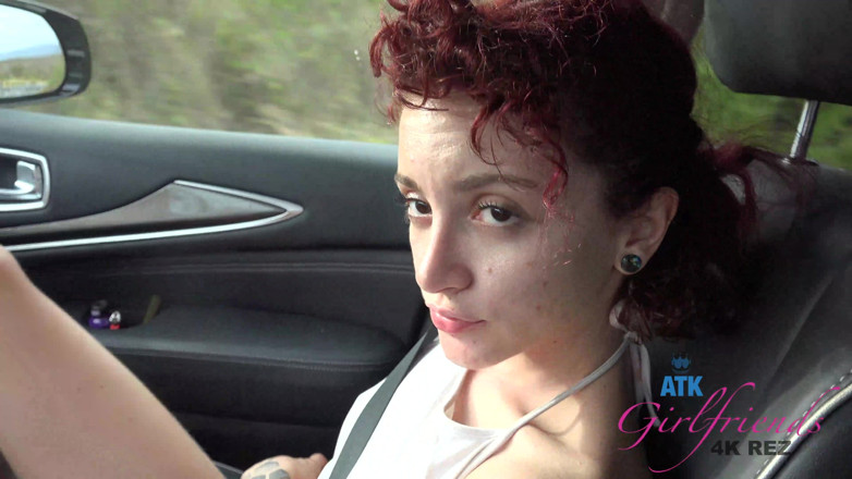 ATK Fans (Girlfriends): Lola si cewek sange yang super sange ini nggak sabar...