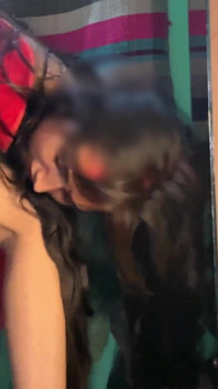 Seks dipecahkan selepas perkahwinan dengan gadis-gadis jiran