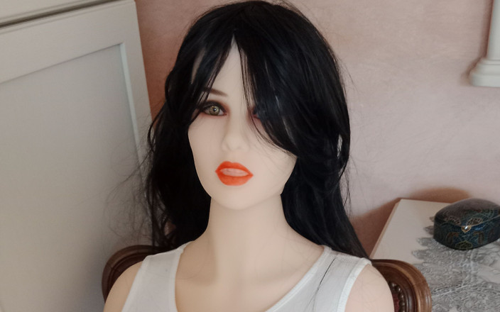 Massimiliano: Moja lalka erotyczna Tatiana zostaje zerżnięta i zerżnięta na jej...