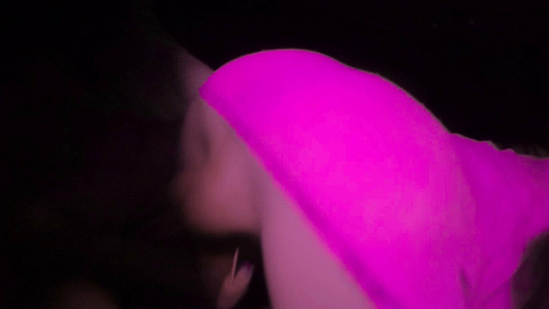 Tiffany Ciskiss: Mijn kont en grote pik presenteren